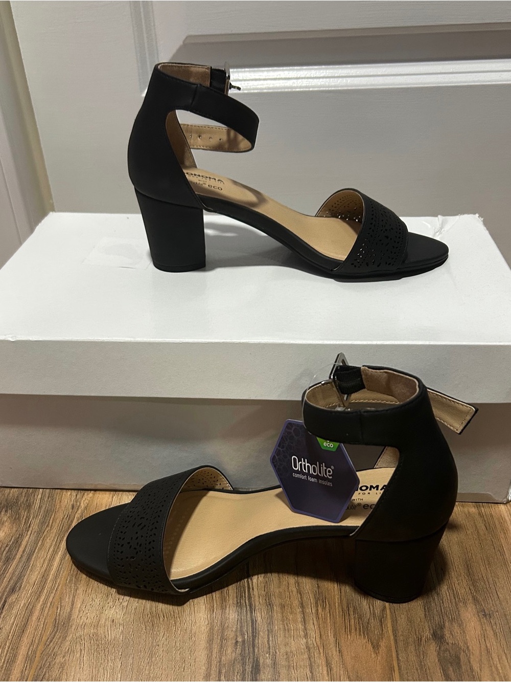 Sonoma Goods For Life Black Perforated Block Heel Ankle Strap Sandals Size 6